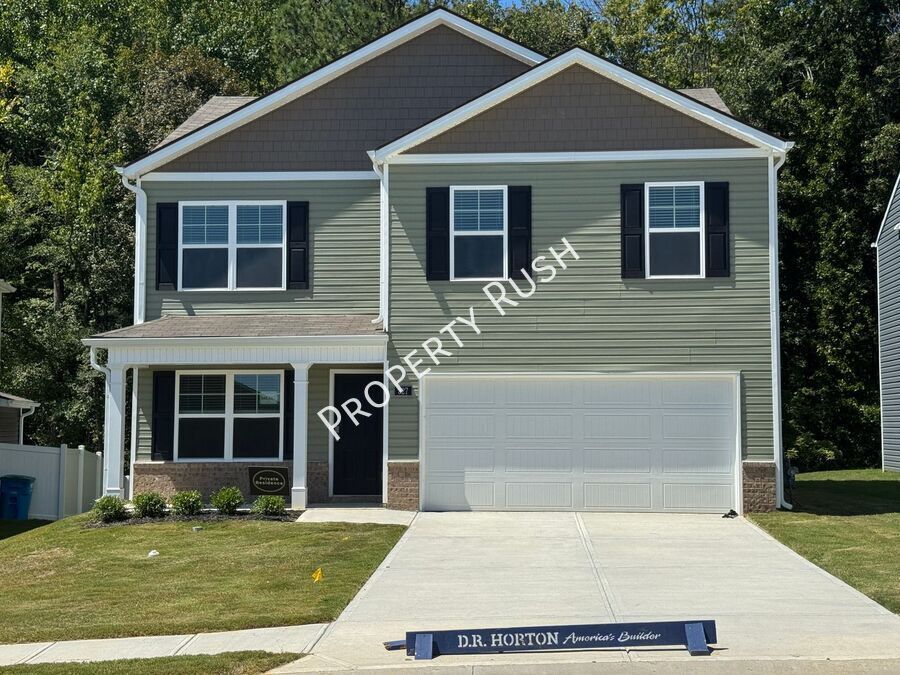 327 Draft St in Rossville, GA - Building Photo