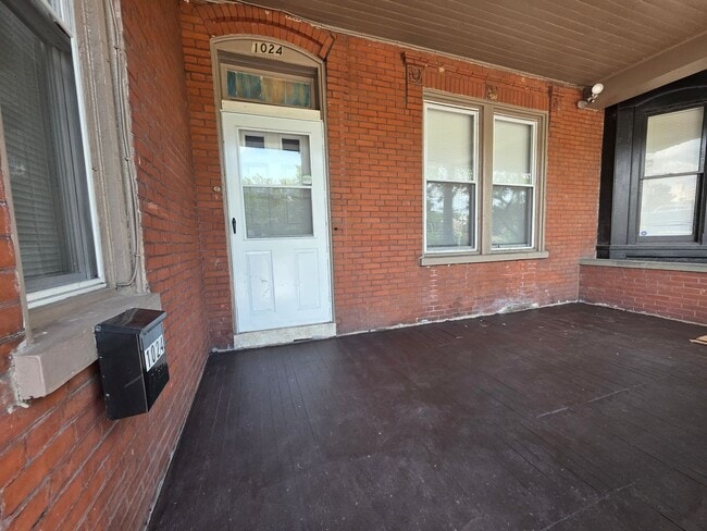 property at 1024 N Adams St