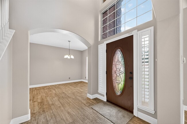 property at 1408 S Friendswood Dr