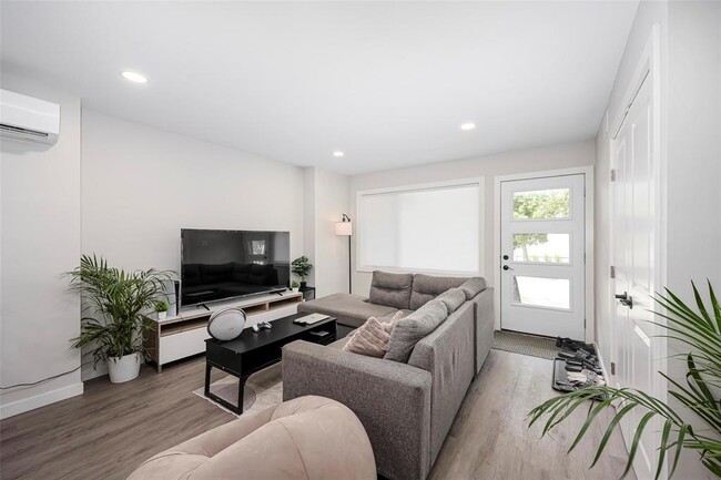 34 Smithfield Ave in Winnipeg, MB - Building Photo - Building Photo