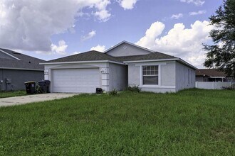 415 Danube Way in Kissimmee, FL - Building Photo - Building Photo