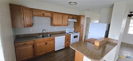 801 N 19th St in Copperas Cove, TX - Foto de edificio - Building Photo