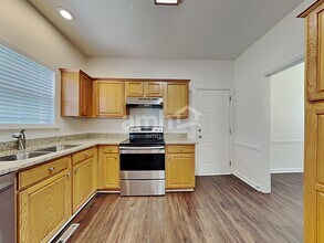 135 Cabot Dr in Winston-Salem, NC - Building Photo - Building Photo