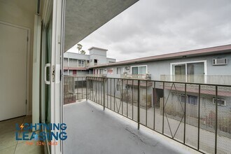 8144 Langdon Ave in Los Angeles, CA - Building Photo - Building Photo