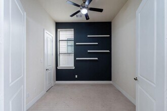 94 N Hutcheson St in Houston, TX - Building Photo - Building Photo