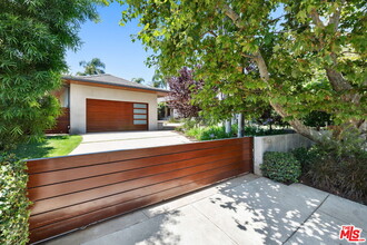 1125 Napoli Dr in Los Angeles, CA - Building Photo - Building Photo