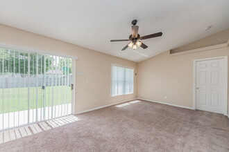 10703 Aria Ct in Clermont, FL - Building Photo - Building Photo