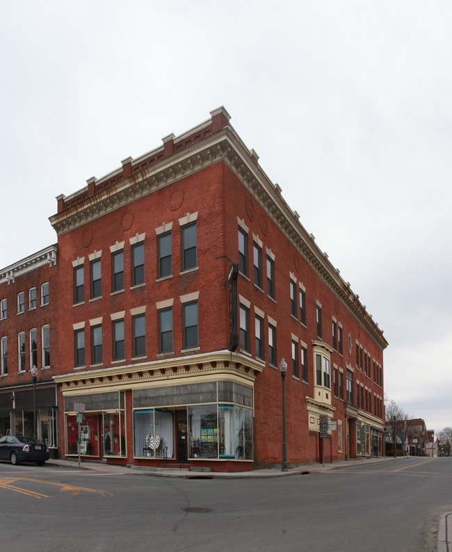 12-28 Church St