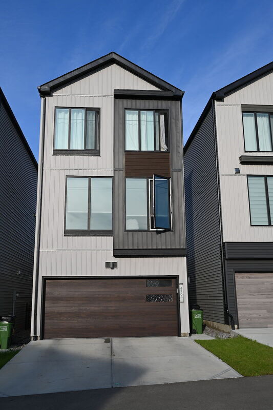 479-439 39 St SW in Edmonton, AB - Building Photo - Building Photo