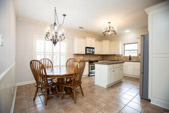 2601 Sweetgrass Dr in Little Rock, AR - Building Photo - Building Photo