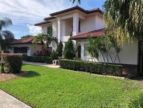 15751 SW 46th St in Miami, FL - Building Photo - Building Photo