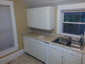 1206 W Florida St in Greensboro, NC - Building Photo - Building Photo