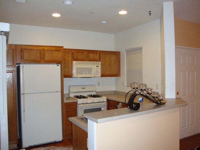 26456 Arboretum Way in Murrieta, CA - Building Photo - Building Photo