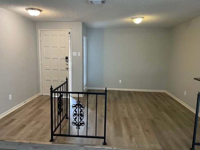 2306 Cambridge Ct N in League City, TX - Building Photo - Building Photo