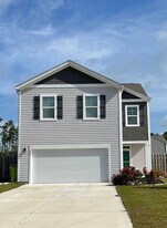 800 Lenox Dr in Holly Ridge, NC - Building Photo