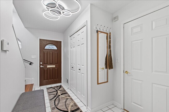 7322 Randolph St in Forest Park, IL - Building Photo - Building Photo