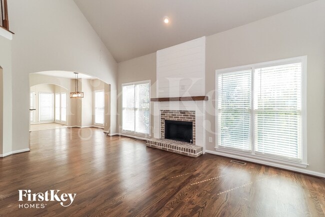 164 Pinnacle Point Ct in Dallas, GA - Foto de edificio - Building Photo