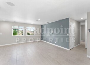 2512 Wanek Rd in Escondido, CA - Building Photo - Building Photo