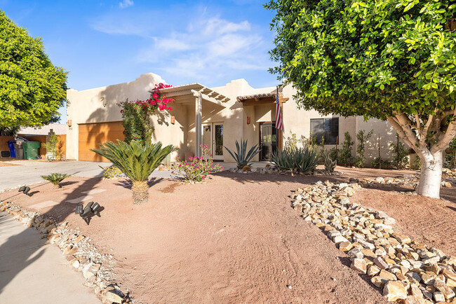 30932 Osceola Pl in Cathedral City, CA - Building Photo - Building Photo
