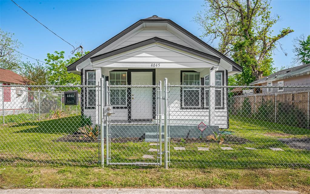 4045 Lucille St in Houston, TX - Foto de edificio