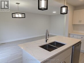 261 Pittock Park Rd in Woodstock, ON - Building Photo - Building Photo