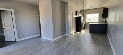 576 W 1045 N in Cedar City, UT - Foto de edificio - Building Photo