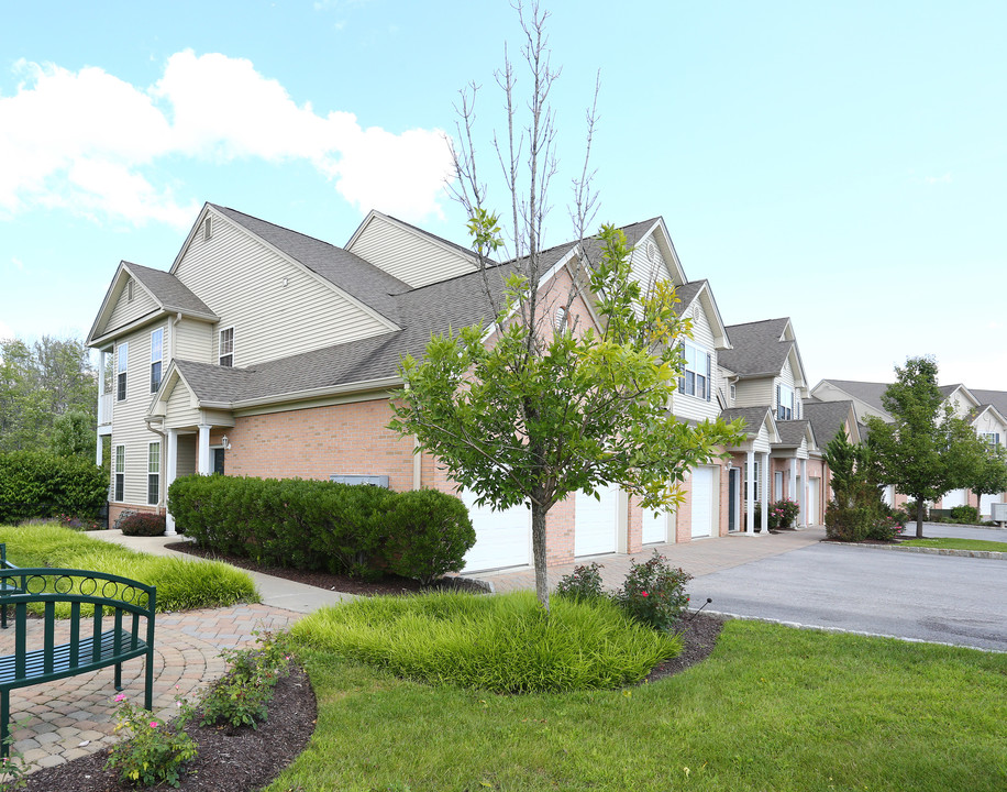 Riverbend at Wappingers Falls in Wappingers Falls, NY - Foto de edificio