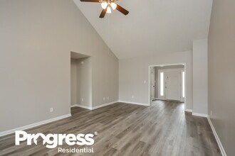 433 Summer Hill Cir in Stockbridge, GA - Building Photo - Building Photo