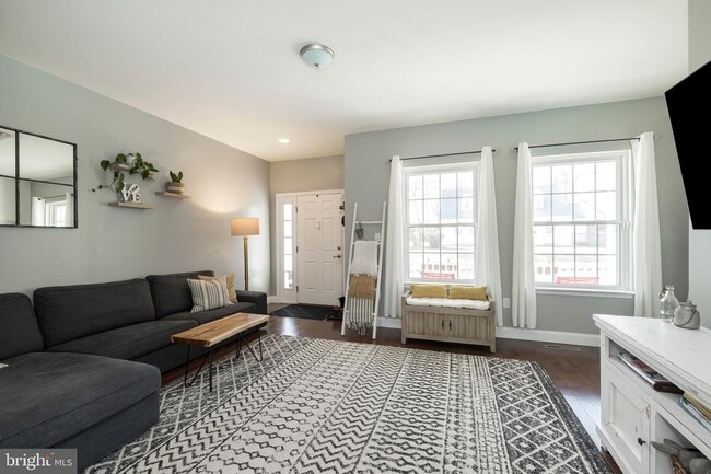 property at 419 South St