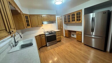 5323 S Narragansett Ave in Chicago, IL - Building Photo - Building Photo