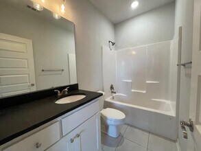2016 W Chandler Ave in Rogers, AR - Building Photo - Building Photo
