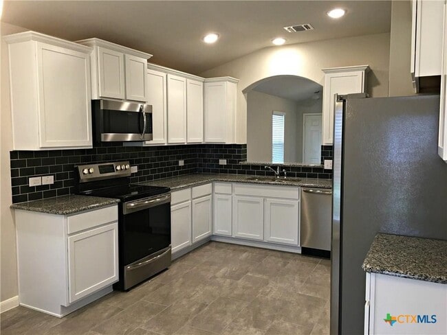 914 Pumpkin Rdg in New Braunfels, TX - Building Photo - Building Photo