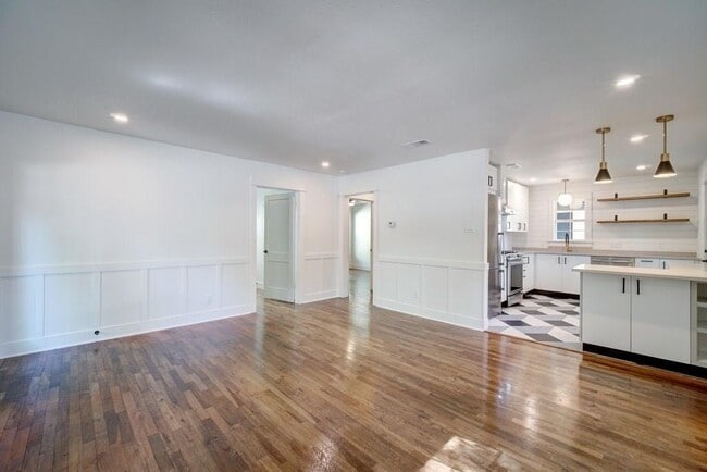 1714 Canterbury St in Austin, TX - Building Photo - Building Photo
