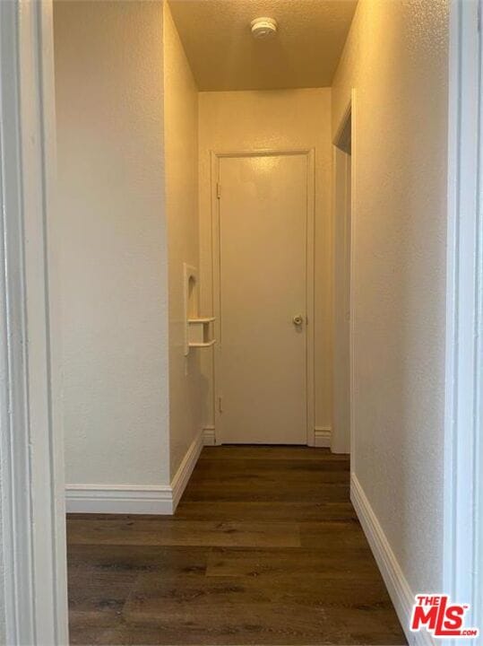 7620 S Western Ave in Los Angeles, CA - Building Photo - Building Photo