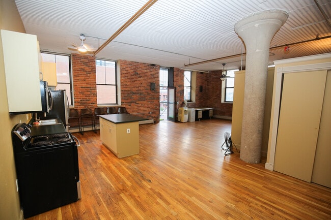 2261 Blake St, Unit 4D in Denver, CO - Foto de edificio - Building Photo