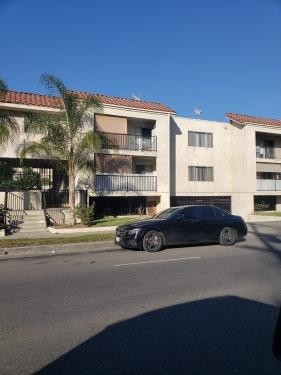 13925 Sherman Way in Van Nuys, CA - Building Photo - Building Photo