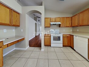 10319 Soaring Eagle Dr in Riverview, FL - Building Photo - Building Photo