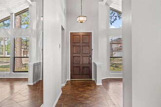 8118 Vista Del Sol Dr in Houston, TX - Building Photo - Building Photo