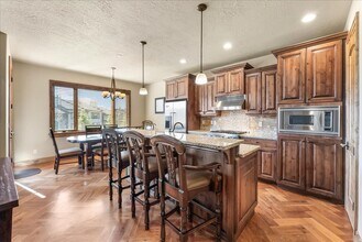 1261 Hailstone Dr in Heber City, UT - Building Photo - Building Photo
