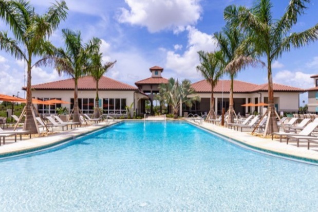 Treviso Grand in North Venice, FL - Building Photo