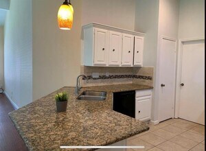 2335 Sunset Trail in Sugar Land, TX - Building Photo - Building Photo