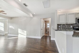 937 26th St N in St. Petersburg, FL - Building Photo - Building Photo