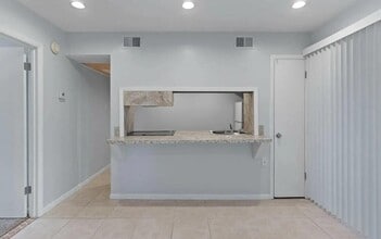 408 Marshall Ct in Fort Walton Beach, FL - Building Photo - Building Photo