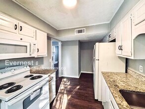 1101 Jamestown Way in Jackson, MS - Building Photo - Building Photo