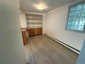 371 Church St in Poughkeepsie, NY - Building Photo - Building Photo