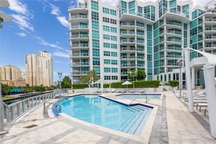 3131 NE 188th St, Unit 1-810 in Aventura, FL - Building Photo - Building Photo