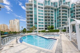 3131 NE 188th St, Unit 1-810 in Aventura, FL - Building Photo - Building Photo
