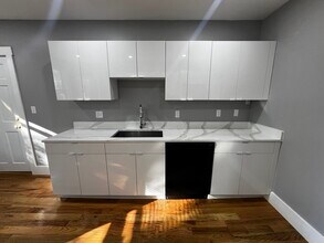 5 Sunset St in Boston, MA - Building Photo - Building Photo