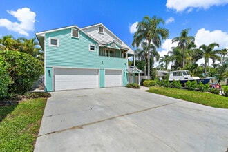 3463 Canal Ct in Jupiter, FL - Building Photo - Building Photo