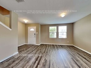 805 Honey Hollow Dr in Arlington, TX - Foto de edificio - Building Photo